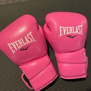 Everlast pink boxing gloves